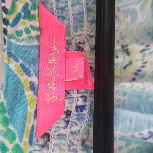 Lilly Pulitzer Essie Top in Bermuda Bay Turtle Season - Picture 2 of 6